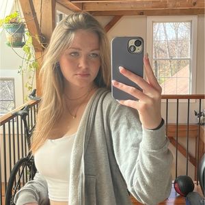 Meet your Posher, Rayna